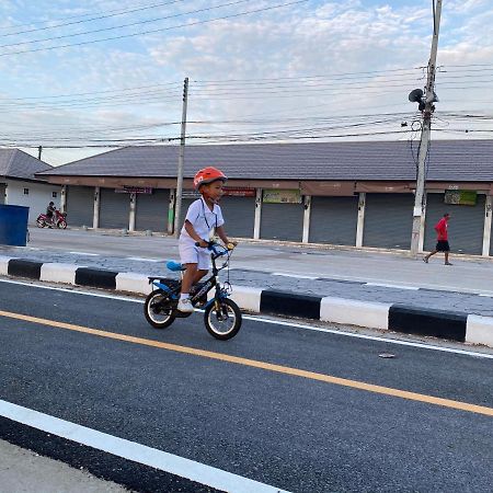 Chuanchom Resort Phatthalung Bagian luar foto