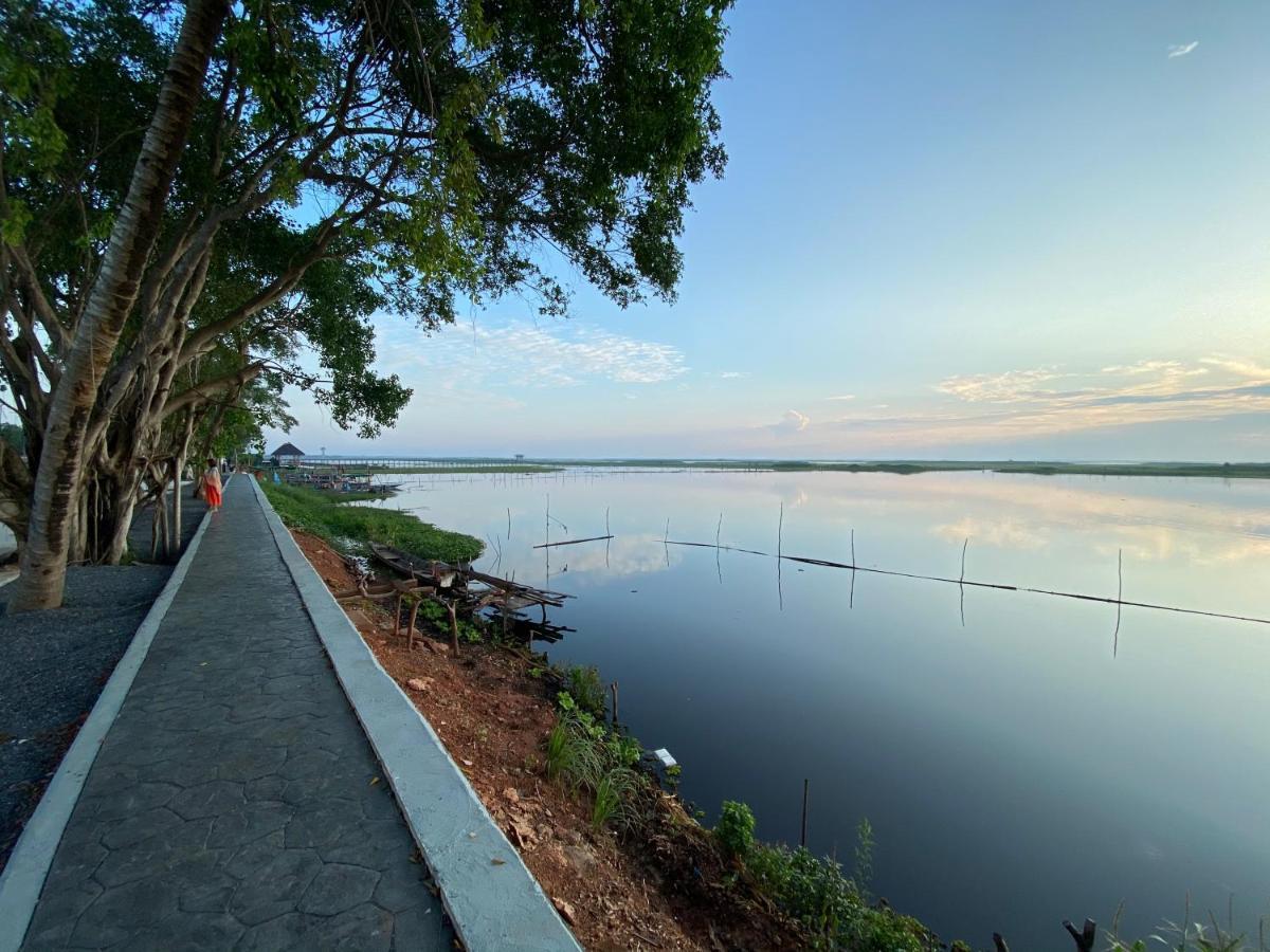 Chuanchom Resort Phatthalung Bagian luar foto