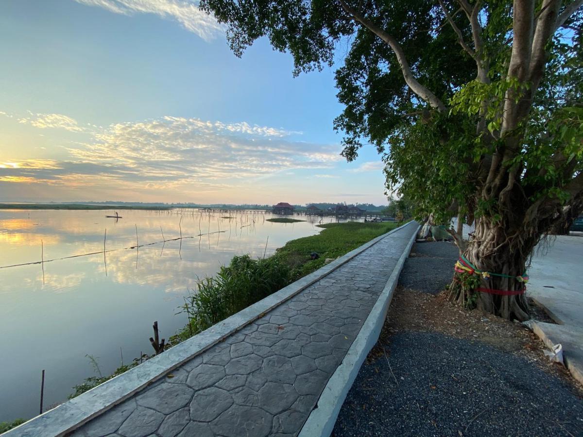 Chuanchom Resort Phatthalung Bagian luar foto